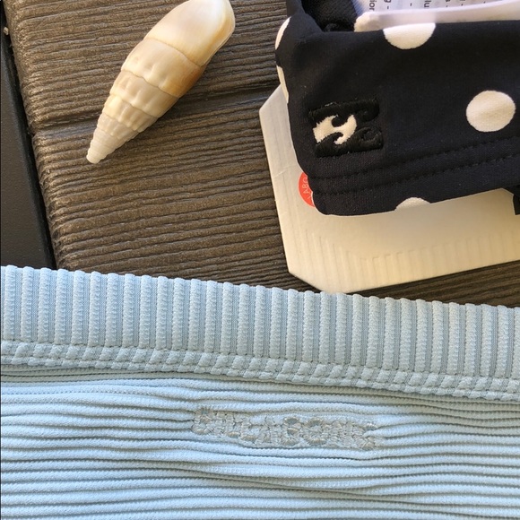 🌴🌼BILLABONG- BIKINI SET🌼🌴 - Picture 7 of 8